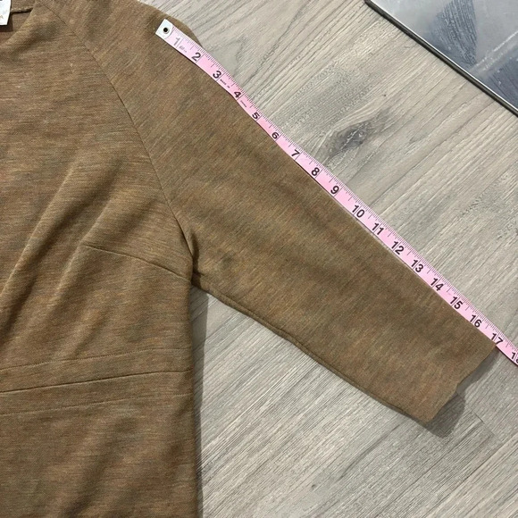 Vintage 100% Wool Women’s Brown Button Cardigan Blouse Size 10 Made In Italy - Picture 6 of 10